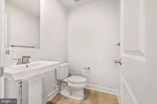 828 Watts St, Baltimore, MD 21217 - Photo 15