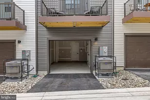 828 Watts St, Baltimore, MD 21217 - Photo 11