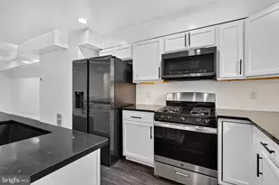 3801 8th St, Baltimore, MD 21225 - Photo 5