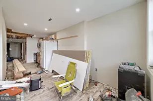 204 S Vincent St, Baltimore, MD 21223 - Photo 11