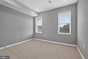 4640 Reisterstown Rd, Baltimore, MD 21215 - Photo 17