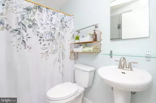 428 E Oliver St, Baltimore, MD 21202 - Photo 25