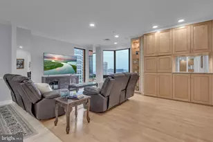 10 E Lee St, Baltimore, MD 21202 - Photo 63