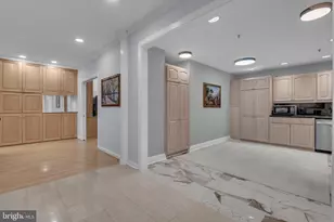 10 E Lee St, Baltimore, MD 21202 - Photo 47