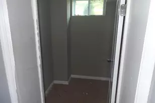 5611 Elderon Ave, Baltimore, MD 21215 - Photo 25