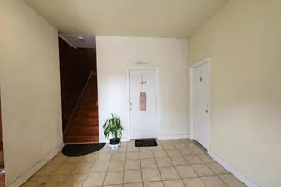 947 Brooks Ln, Baltimore, MD 21217 - Photo 3