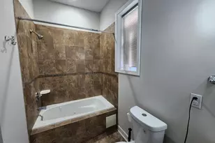 947 Brooks Ln, Baltimore, MD 21217 - Photo 15
