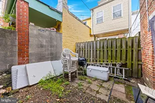 214 S Castle St, Baltimore, MD 21231 - Photo 43
