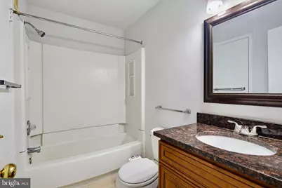 109 W Conway Street, Baltimore, MD 21201 - Photo 17
