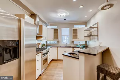 611 S Durham Street, Baltimore, MD 21231 - Photo 9