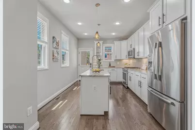 610 S Robinson Street, Baltimore, MD 21224 - Photo 9