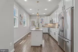 610 S Robinson St, Baltimore, MD 21224 - Photo 9