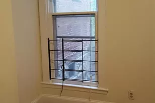 303 33rd St, Baltimore, MD 21218 - Photo 9