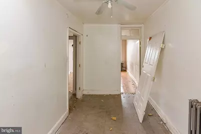 512 E 35th Street, Baltimore, MD 21218 - Photo 17