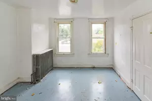 512 E 35th St, Baltimore, MD 21218 - Photo 13