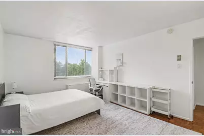 1 E University Parkway E #602, Baltimore, MD 21218 - Photo 9