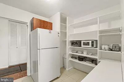 1 E University Parkway E #602, Baltimore, MD 21218 - Photo 7