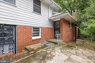 4109 Westview Rd, Baltimore, MD 21218 - Photo 5