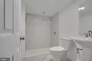 720 McKewin Ave, Baltimore, MD 21218 - Photo 37