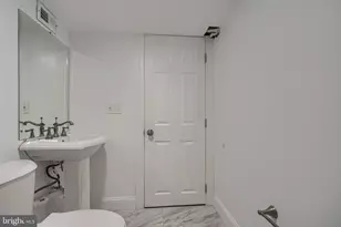 720 McKewin Ave, Baltimore, MD 21218 - Photo 39