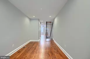 235 S Castle St, Baltimore, MD 21231 - Photo 9