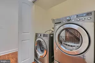 235 S Castle St, Baltimore, MD 21231 - Photo 33