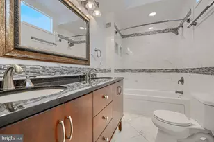 235 S Castle St, Baltimore, MD 21231 - Photo 37