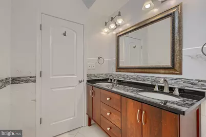 235 S Castle Street, Baltimore, MD 21231 - Photo 39