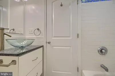 235 S Castle Street, Baltimore, MD 21231 - Photo 27