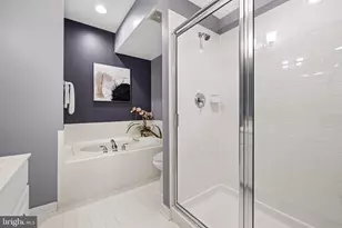 17 Yogurt Ln, Baltimore, MD 21231 - Photo 27