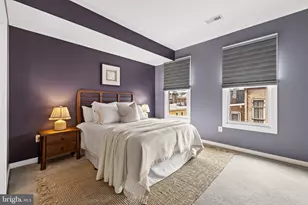17 Yogurt Ln, Baltimore, MD 21231 - Photo 21