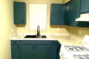 4108 Park Heights Ave, Baltimore, MD 21215 - Photo 7
