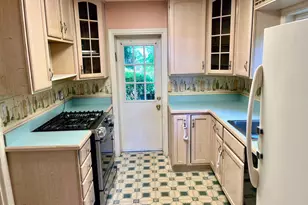 6232 Woodcrest Ave, Baltimore, MD 21209 - Photo 3