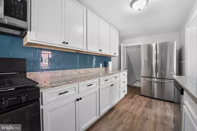 3720 Greenvale Road, Baltimore, MD 21229 - Photo 9