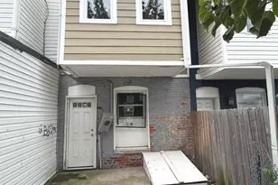 2712 E Monument Street E, Baltimore, MD 21205 - Photo 17