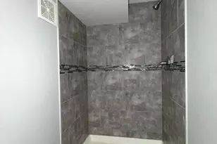 2712 E Monument Street E, Baltimore, MD 21205 - Photo 15