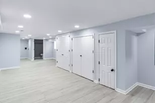 4024 Woodridge Rd, Baltimore, MD 21229 - Photo 13