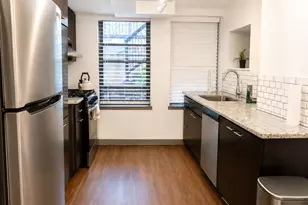1010 N Calvert St, Baltimore, MD 21202 - Photo 11