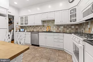 4 Hamlet Hill Rd, Baltimore, MD 21210 - Photo 19
