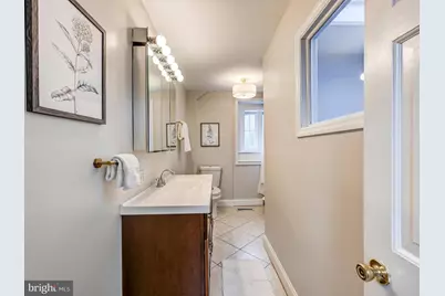 319 S Durham Street, Baltimore, MD 21231 - Photo 19
