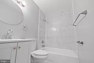 4412 Falls Bridge Dr, Baltimore, MD 21211 - Photo 13
