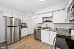 16 N Wolfe St, Baltimore, MD 21231 - Photo 15