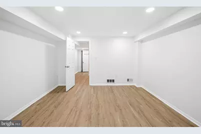 16 N Wolfe Street, Baltimore, MD 21231 - Photo 33