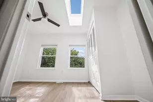 16 N Wolfe St, Baltimore, MD 21231 - Photo 25