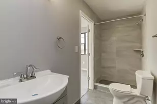 400 Highland Ave, Baltimore, MD 21224 - Photo 15
