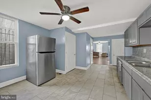 426 N Belnord Ave, Baltimore, MD 21224 - Photo 13
