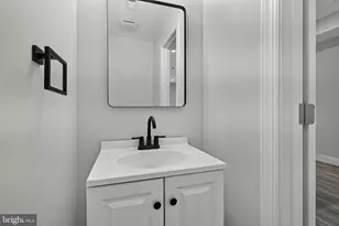 319 E 24th St, Baltimore, MD 21218 - Photo 9