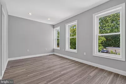 319 E 24th Street, Baltimore, MD 21218 - Photo 11