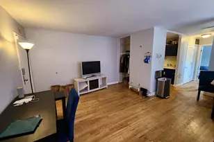 4410 Falls Bridge Dr, Baltimore, MD 21211 - Photo 13