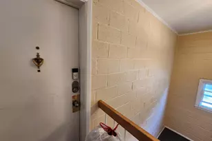 4410 Falls Bridge Dr, Baltimore, MD 21211 - Photo 11